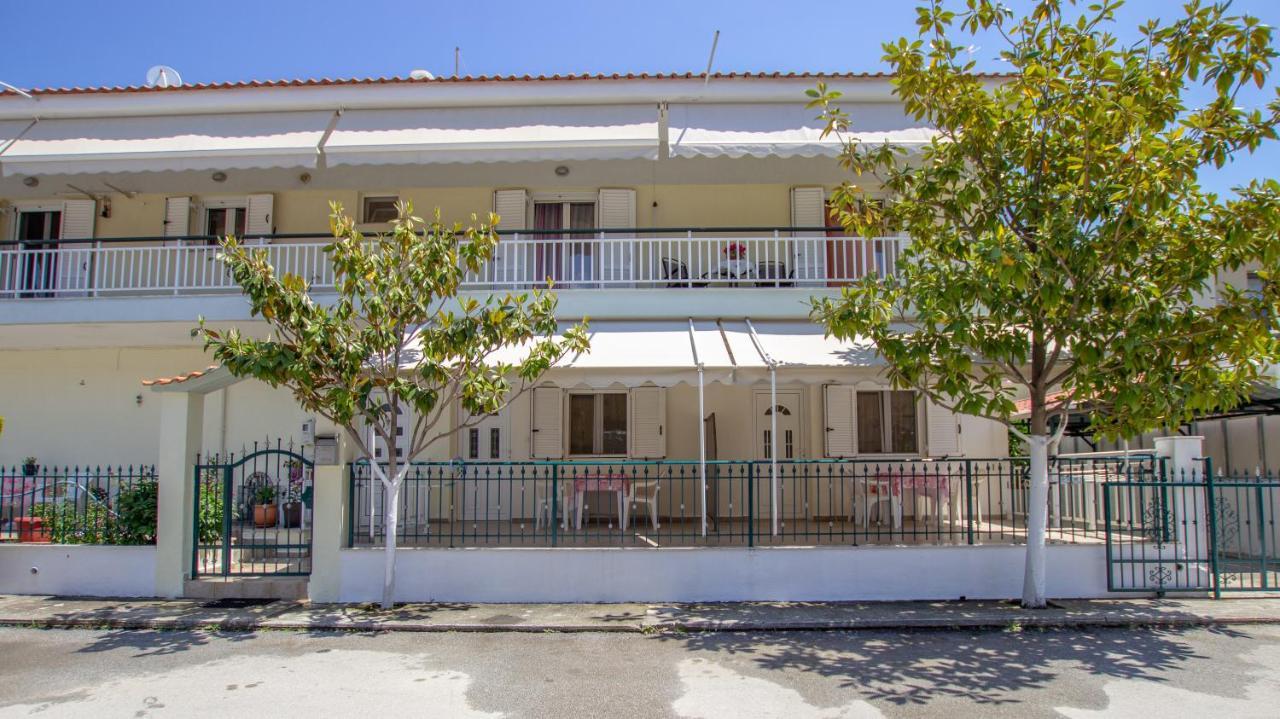 Lola Rooms Βρασνά Εξωτερικό φωτογραφία