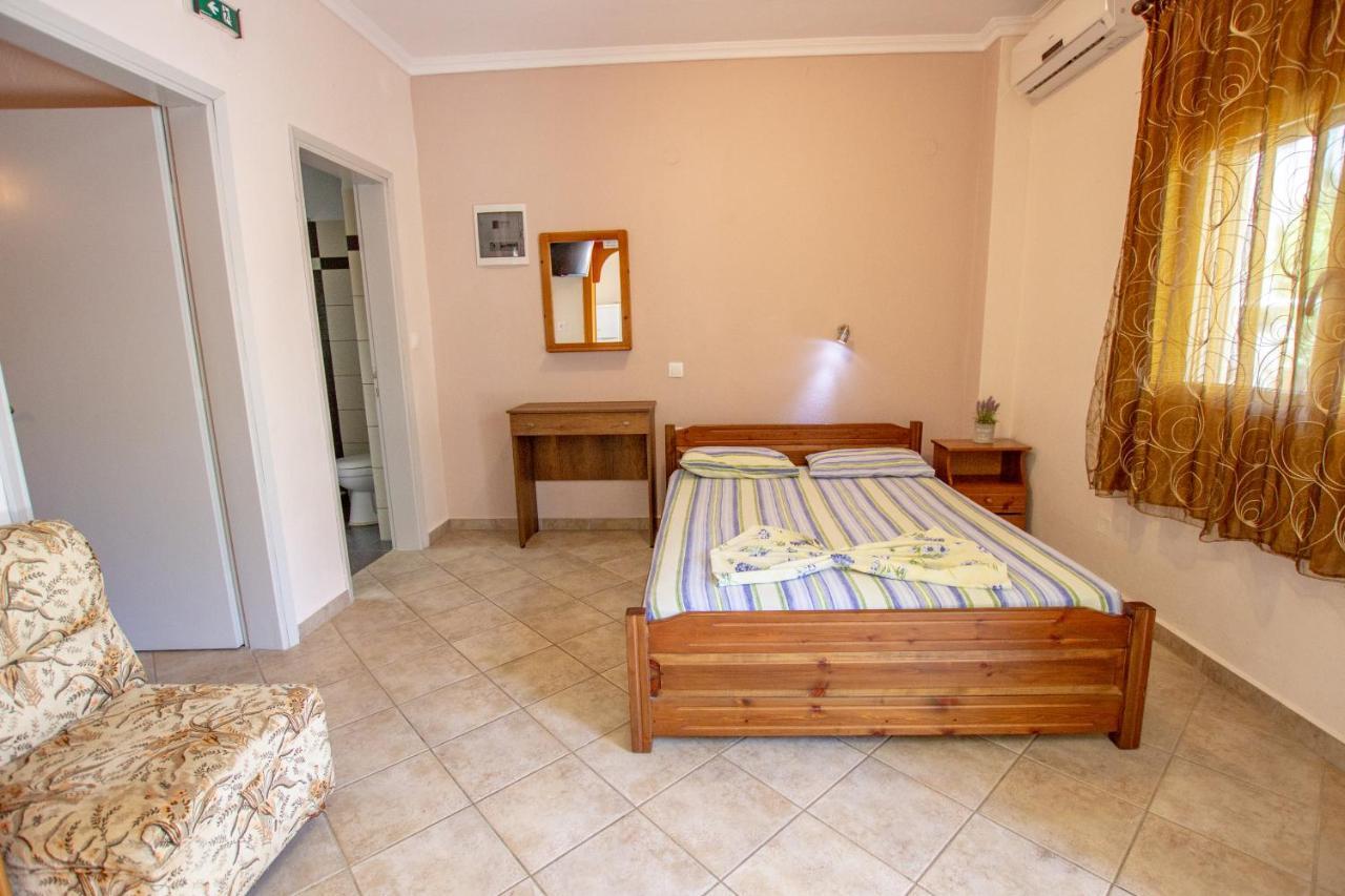 Lola Rooms Βρασνά Εξωτερικό φωτογραφία