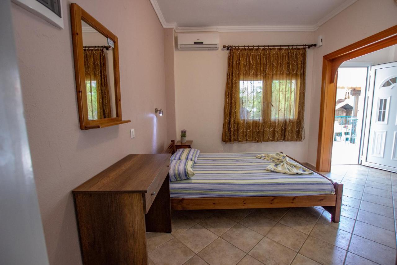Lola Rooms Βρασνά Εξωτερικό φωτογραφία