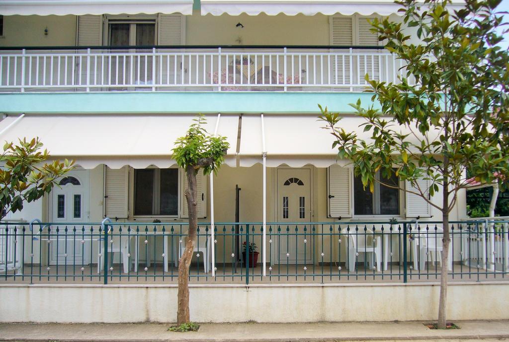 Lola Rooms Βρασνά Εξωτερικό φωτογραφία
